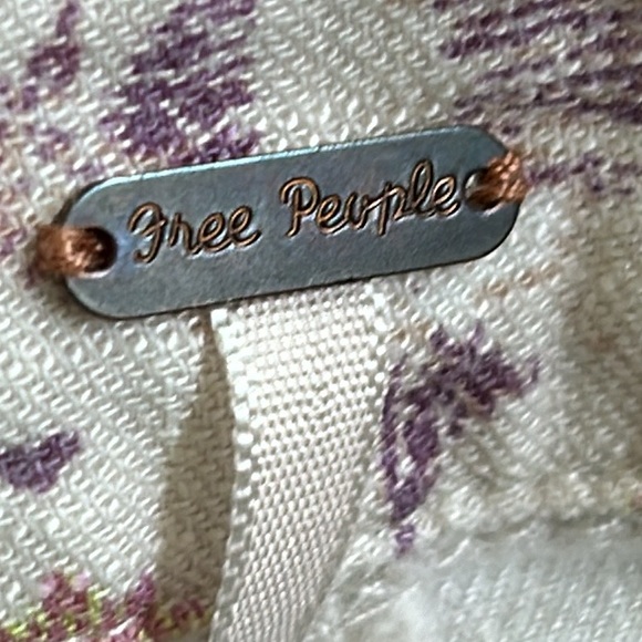 Free People Tribal Print Flat-Front Hi-Rise Linen/Rayon Shorts Pockets Size 0 - Picture 3 of 8